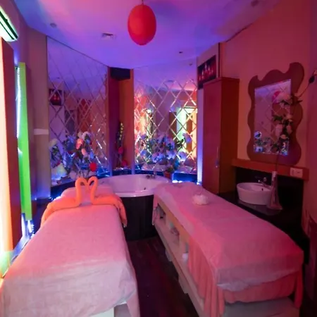 מלון דירות Mc Arancia Marvida Palace