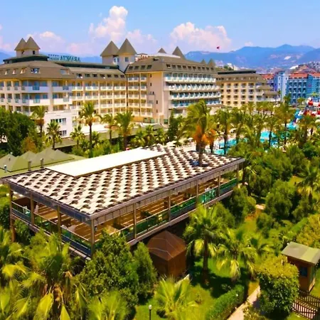 Mc Arancia Marvida Palace מלון דירות אלאניה