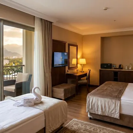 Mc Arancia Marvida Palace מלון דירות אלאניה