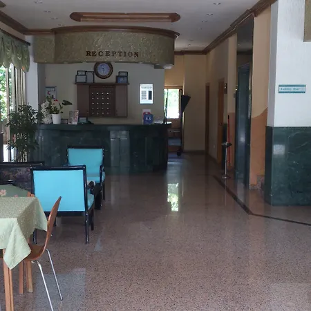 アパートホテル Sailorson アランヤ