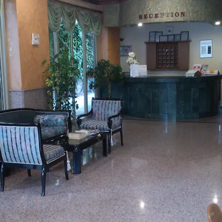 Mc Arancia Marvida Palace Aparthotel 5*