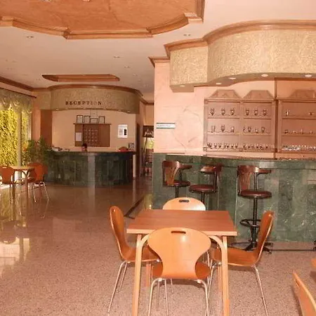 アパートホテル Sailorson